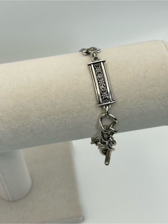 Brighton Jewelry - Brighton Vintage Bar Link Bracelet Silver Plated Toggle Etched Design 7.5"